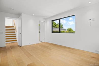 Welcome to this stunning fully renovated contemporary residence - photo 30