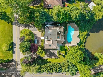 Welcome to this stunning fully renovated contemporary residence - photo 43