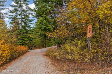 MOTIVATED SELLER! If you're ready to trade traffic, noise, and