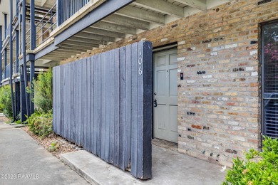 Vermilion River - Lafayette Parrish Condo For Sale in Lafayette Louisiana