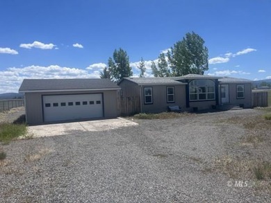 OUTSTANDING VALUE! 433A Filed, Home on permanent foundation - photo 5