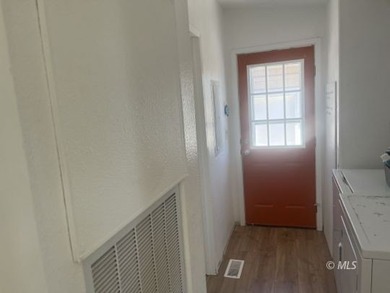 OUTSTANDING VALUE! 433A Filed, Home on permanent foundation - photo 8