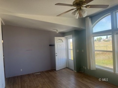 OUTSTANDING VALUE! 433A Filed, Home on permanent foundation - photo 9
