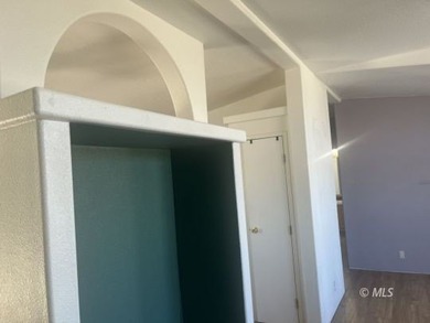OUTSTANDING VALUE! 433A Filed, Home on permanent foundation - photo 10