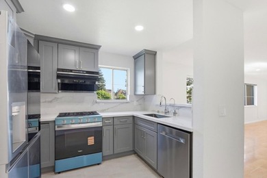 1st-floor, corner unit in an excellent location, close to - photo 23