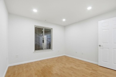 1st-floor, corner unit in an excellent location, close to - photo 30