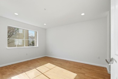 1st-floor, corner unit in an excellent location, close to - photo 31