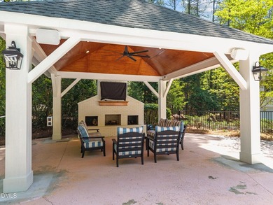 Want to be close to everything in the city but feel like you are - photo 38