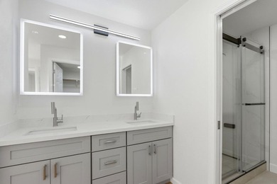 1st-floor, corner unit in an excellent location, close to - photo 41
