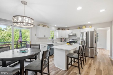 (private lake, pond, coastal) Home For Sale in District Heights Maryland