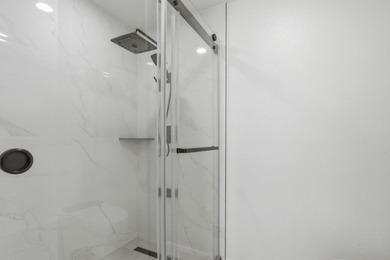 1st-floor, corner unit in an excellent location, close to - photo 43