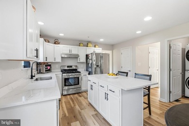 Hurry, this home will not last!!! Come check out this recently - photo 3