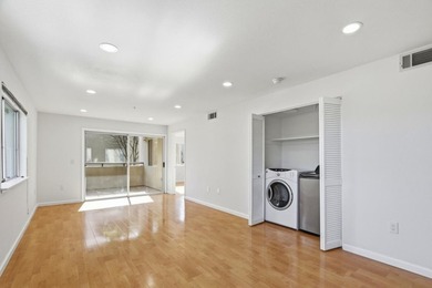 1st-floor, corner unit in an excellent location, close to - photo 44