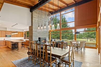 250 Leaden Queen Lane is a stunning mountain-modern retreat - photo 6