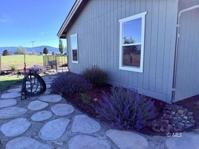 Experience modern living in a peaceful rural setting just - photo 4