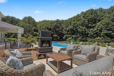 Welcome to 7067 118th, an enchanting Southern cottage just - photo 12