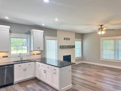 Built in 2022 and conveniently located just minutes from Lake - photo 17