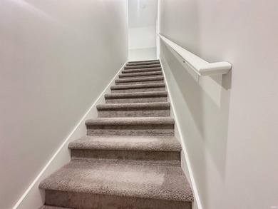 Built in 2022 and conveniently located just minutes from Lake - photo 18