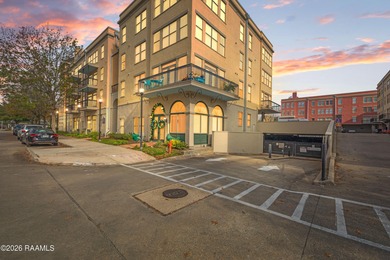 Vermilion River - Lafayette Parrish Condo For Sale in Lafayette Louisiana