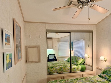 Welcome to the perfect Naples getaway! This charming 2005 park - photo 22