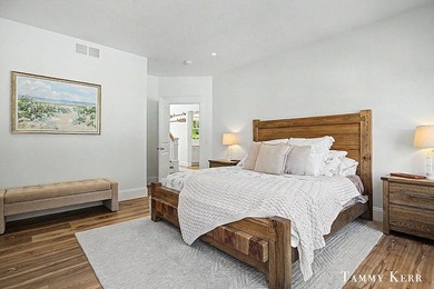 Welcome to 7067 118th, an enchanting Southern cottage just - photo 28
