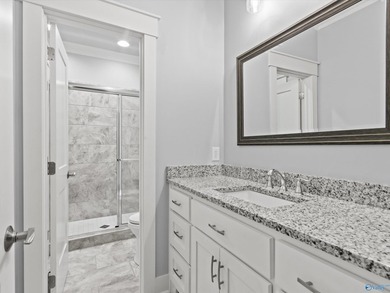Live the Lake Guntersville lifestyle at 108 Lake Creek Drive! - photo 29