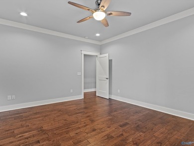 Live the Lake Guntersville lifestyle at 108 Lake Creek Drive! - photo 31