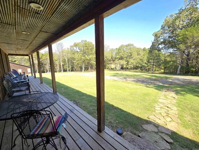 Your dream lakefront escape awaits! This fully furnished - photo 3