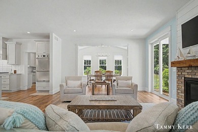 Welcome to 7067 118th, an enchanting Southern cottage just - photo 36