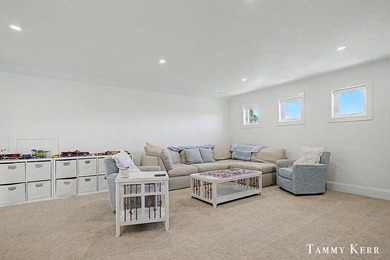 Welcome to 7067 118th, an enchanting Southern cottage just - photo 45