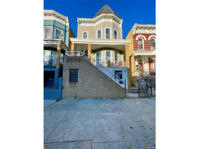 Calling All Investors Don't miss this opportunity to own 1822 - photo 1