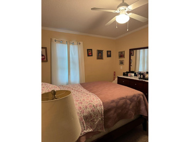 Charming mobile home featuring 3 bedrooms, 2 bathrooms, All age - photo 12