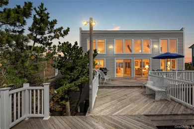 This Westhampton oceanfront beach house is an oasis of easy - photo 27