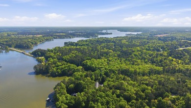 Turnkey. Renovated. Lake views + boat slip! Completely renovated - photo 49