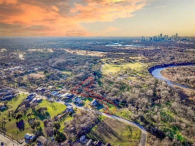 Lake Lot Sale Pending in Austin, Texas