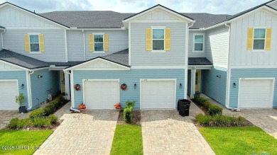 Lake Condo For Sale in Jacksonville, Florida