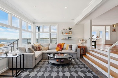 Perched like the prow of a ship with panoramic waterfront vistas - photo 11