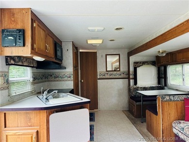 Great  investment!! Just added to the property is a One Bedroom - photo 27