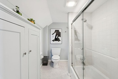 Perched like the prow of a ship with panoramic waterfront vistas - photo 27