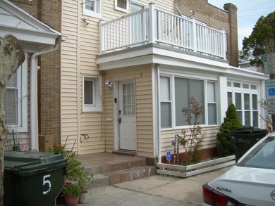 A LITTLE TLC NEEDED BUT MOVE IN CONDITION RECENTLY UPDATED - photo 3