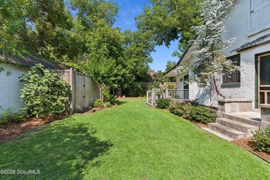 Exceptional opportunity to own a beautifully renovated, turnkey - photo 34