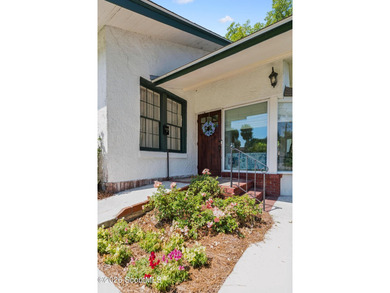 Exceptional opportunity to own a beautifully renovated, turnkey - photo 43