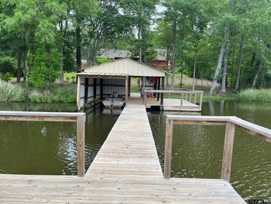 ESCAPE TO THE BEAUTY AND SERENITY OF EAST TEXAS WITH THIS - photo 5