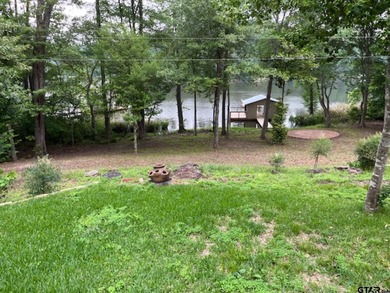 ESCAPE TO THE BEAUTY AND SERENITY OF EAST TEXAS WITH THIS - photo 6