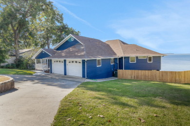Lakeside Living At Its Finest - photo 2