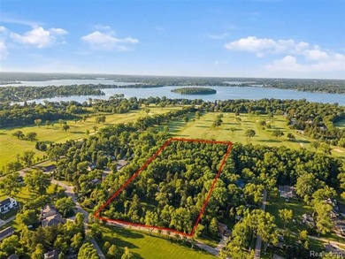 Presenting a rare opportunity to own nearly 5 acres of pristine - photo 1