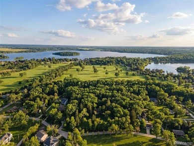 Presenting a rare opportunity to own nearly 5 acres of pristine - photo 3