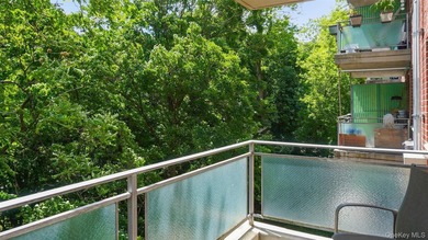 Welcome to McLean Towers at 385 McLean Avenue, Unit 3B, Yonkers - photo 8