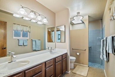 Discover comfort, versatility, and beautiful views in this 3 - photo 19