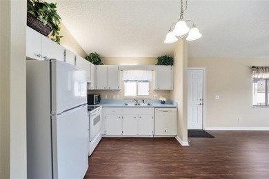 Get ready to pack your bags because this gem is MOVE-IN READY! - photo 19